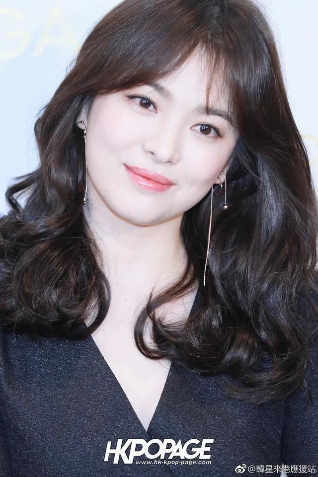 她是首位亚洲大火韩国女星！经历婚变仍肤白娇嫩美若天仙