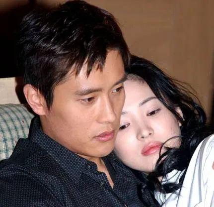 她是首位亚洲大火韩国女星！经历婚变仍肤白娇嫩美若天仙