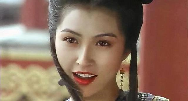 港圈拥有''电眼''的女星们 JJ贾晓晨大眼撩人 紫霞仙子永远经典