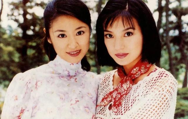 从小燕子爆红嫁入富门转型！赵薇昔日经典角色美出新高度