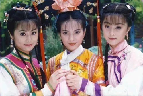 从小燕子爆红嫁入富门转型！赵薇昔日经典角色美出新高度