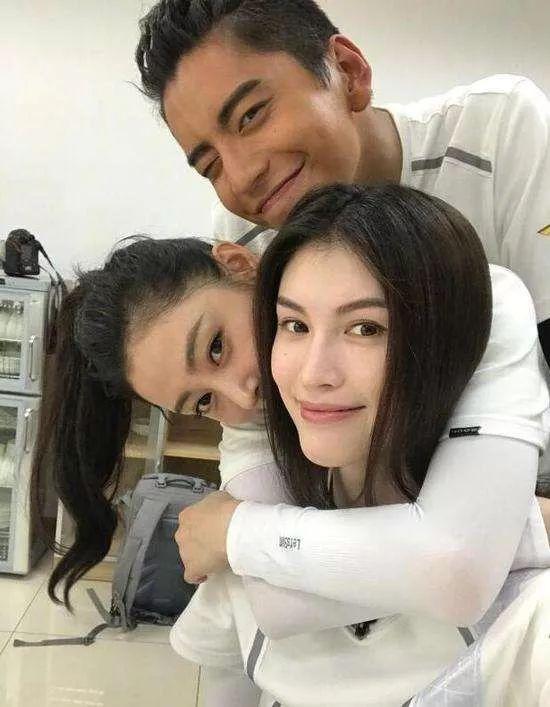 靠太子妃爆红否认恋情艳压江疏影惹争议！张天爱能折腾