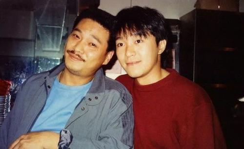与周星驰闹不和？和周润发借钱被拒，有过三段情的吴孟达也风流