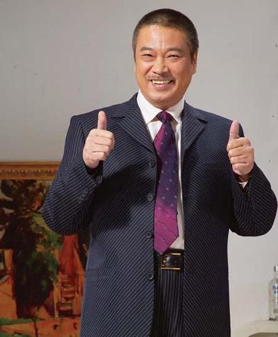 与周星驰闹不和？和周润发借钱被拒，有过三段情的吴孟达也风流