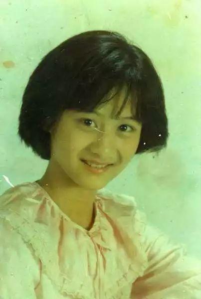 19岁貌美被琼瑶捧红错过还珠！8年豪门婚姻破碎陈德容