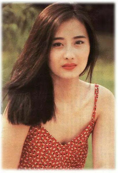 19岁貌美被琼瑶捧红错过还珠！8年豪门婚姻破碎陈德容