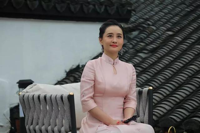 19岁貌美被琼瑶捧红错过还珠！8年豪门婚姻破碎陈德容
